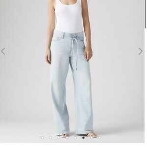 NWT-Levis Luxury Linen + Denim